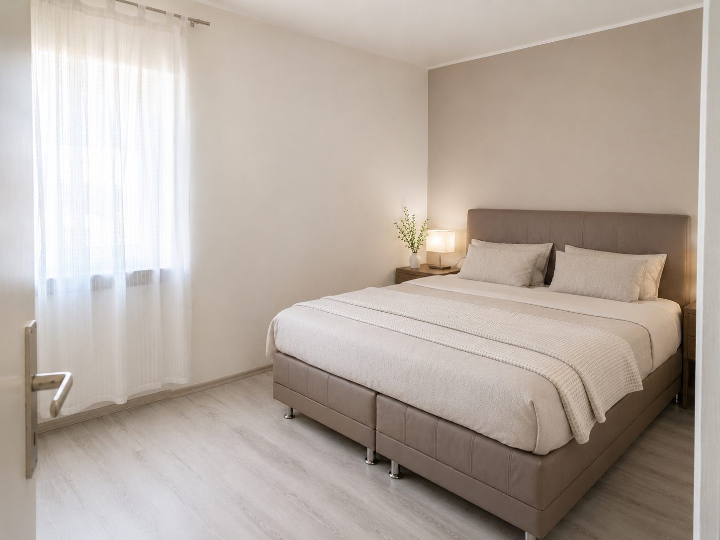 Vermietete, komplett renovierte 2-Zimmer-Wohnung mit Balkongenehmigung in Bad Nauheim