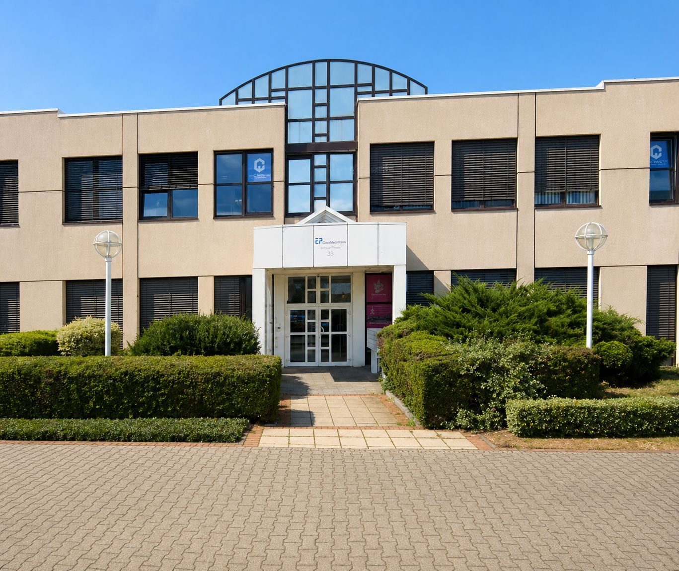 Büro-/Praxisfläche 40 m² | Frankfurt-Nieder-Eschbach | 24/7-Zugang | Nebenkosten inklusive